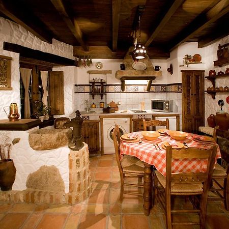 Casa Rural Margarita II Montánchez 外观 照片